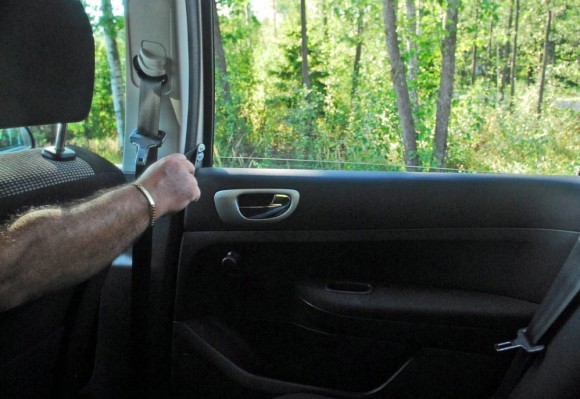 Espoo: customised taxi driver rear-door handle 