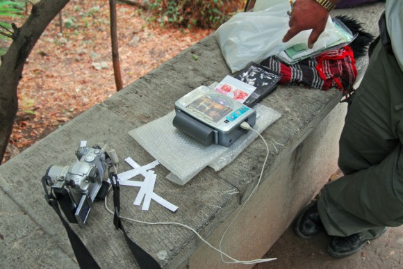 Tehran: park photographer's mobile kit